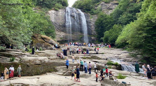 Suuçtu bayram tatilinde ziyaretçi akınına uğradı