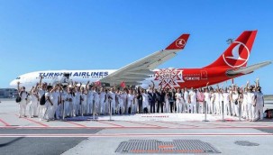 Tokyo 2020'de mücadele edecek milli sporcular Japonya'da