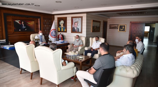 TRABZONLULAR DERNEĞİ BAŞKAN AYDIN'I ZİYARET ETTİ