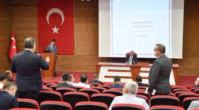 VALİMİZ ALİ FUAT ATİK BAŞKANLIĞINDA "İL GÖÇ KURULU TOPLANTISI" GERÇEKLEŞTİRİLDİ