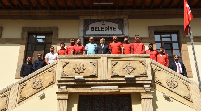 Yağlı Güreş Takımı Kırkpınar'a hazır