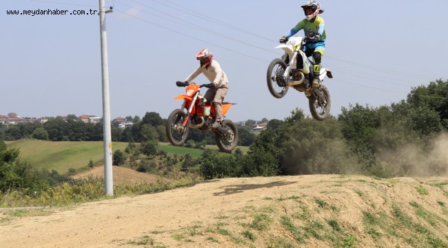  Akmeşe Motocross Parkuru'nda antrenman turları başladı