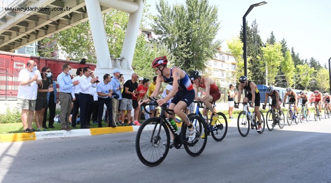 Balıkesir'de triatlon heyecanı