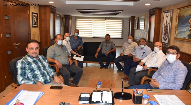 BAŞKAN ÇELİK VE MUHTARLAR BAYBATUR'LA TAŞ OCAĞI YATIRIMINI GÖRÜŞTÜ