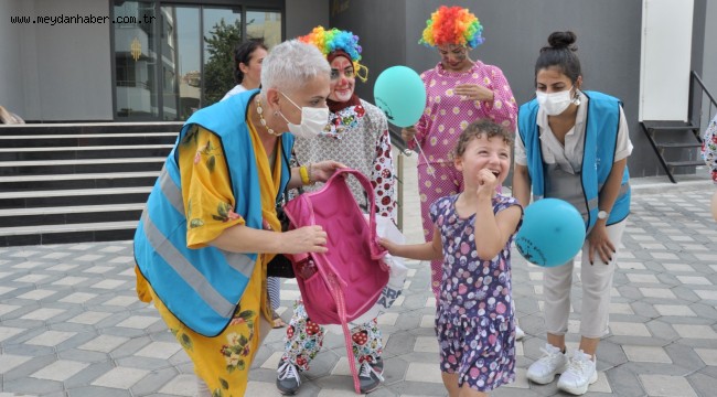 Başkan Soner Çetin çocukları sevindirdi