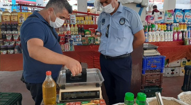 BAYRAKLI'DA PAZARCILARA TERAZİ AYARI DENETİMİ