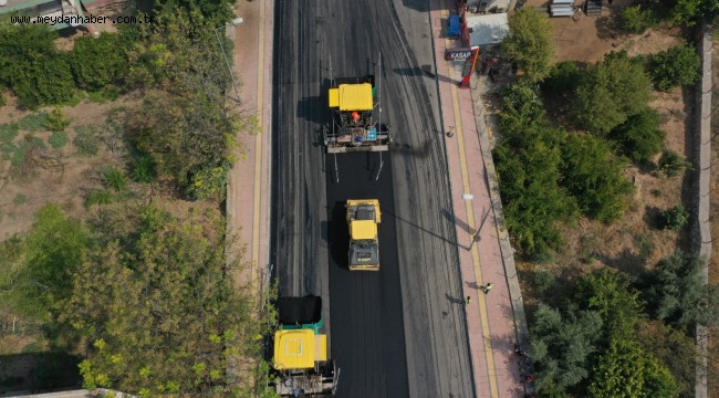 ÇİFTÇİLER CADDESİ'NDE YOL DÜZENLEME ÇALIŞMALARI DEVAM EDİYOR