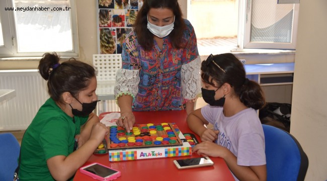 ÇOCUKLAR AKIL OYUNLARINI ÇOK SEVDİ 