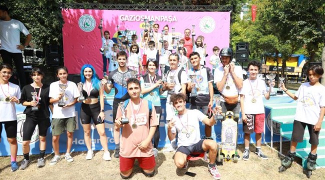 Gaziosmanpaşalı Gençler Paten, Kaykay, Scooter Yarışlarında Kıyasıya Yarıştı
