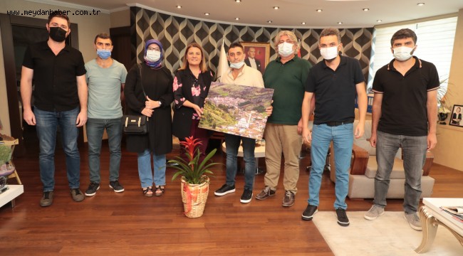 Hürriyet'e Karamürselli  konuklarından davet 