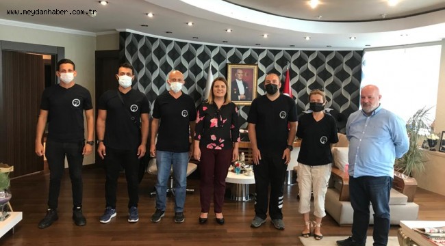 Hürriyet, gönüllüleri önce ağırladı,  sonra afet bölgesine uğurladı