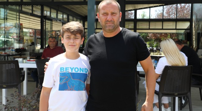 İki şanslı taraftar, Yordanov ile Gülümse Kafe'de buluştu