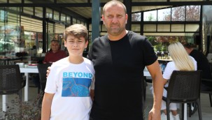 İki şanslı taraftar, Yordanov ile Gülümse Kafe'de buluştu