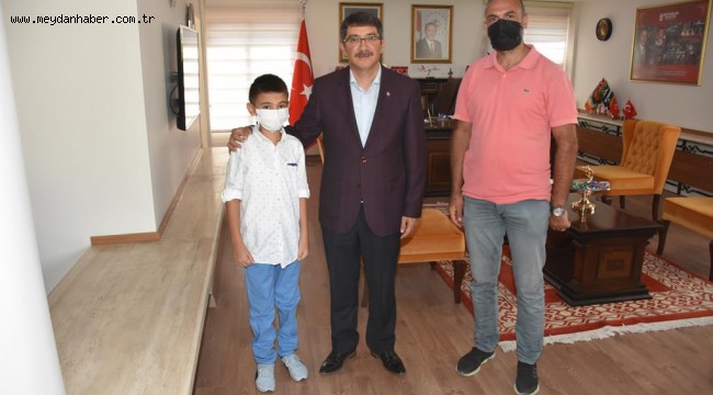 İYİ Kİ VARSIN ALPEREN