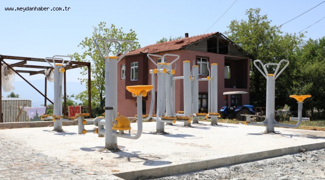 İzmit Belediyesi, Çubuklubala Parkı'na spor aletleri yerleştirdi