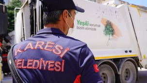 KARESİ'DE ÇÖP KONTEYNIRLARI DÜZENLİ OLARAK YIKANIYOR