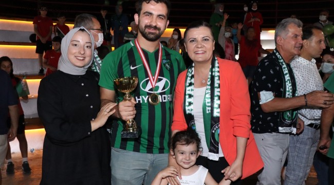 Kocaelispor Taraftar Bilgi Yarışması'nın finali nefes kesti