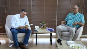 LÜTFÜ SAVAŞ: BİLİMİN EMRİNDEYİZ