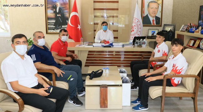 Minderin altın çocukları ödüllendirildi