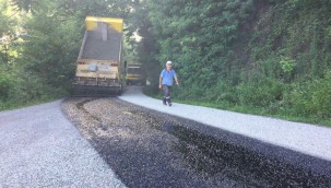 PERŞEMBE'NİN YOLLARINA ASFALT KONFORU