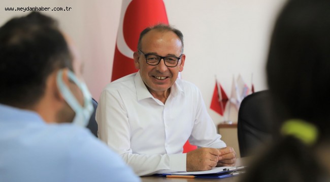 Satranç Şampiyonu Sporculardan Başkan Akın'a Ziyaret
