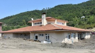 Selde yaşamını yitiren MEB personelinin ismi çalıştığı okula verildi