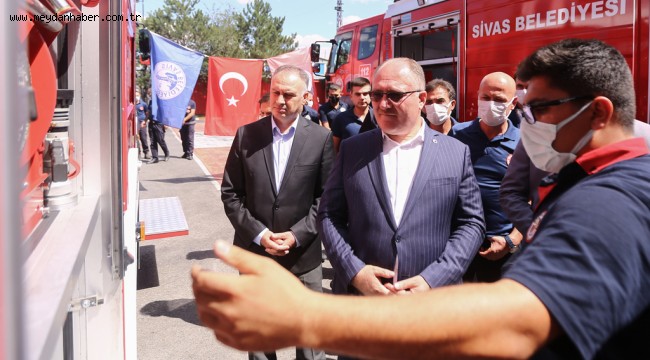 SİVAS BELEDİYESİ 2 YENİ İTFAİYE ARACINI BÜNYESİNE KATTI…