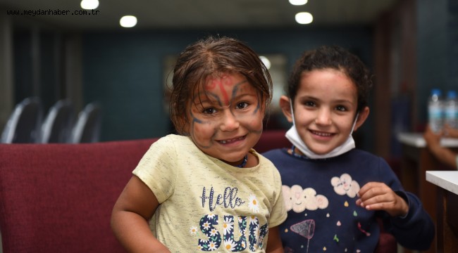 Tarım işçilerinin çocukları gönüllerince eğlendi