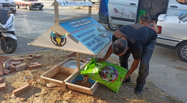  Turgutlu Belediyesinden Can Dostlara Mama ve Su Desteği