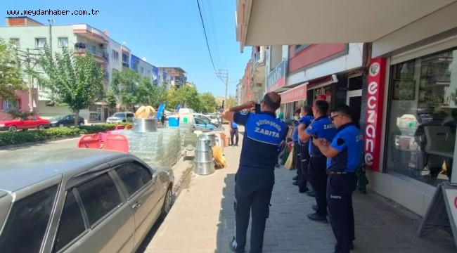 Turgutlu Zabıtası'ndan Kaldırım İşgali Denetimi