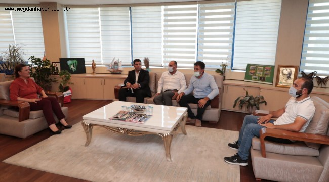 Vanlılar'dan Başkan Hürriyet'e ziyaret