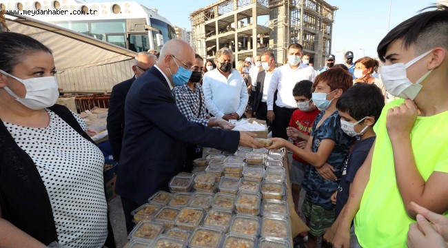 Yenimahalle Belediyesi'nden aşure ikramı