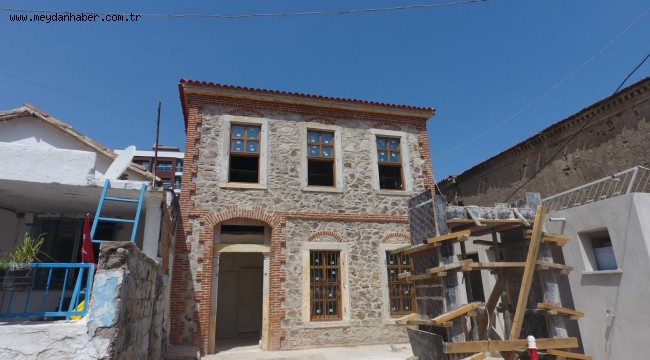 Yukarıköy'de restorasyon sürüyor!