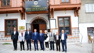 AHİLİĞİN KALESİNDE, AHİLER UNUTULMADI