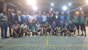 ÇARDAK'TA VOLEYBOL HEYECANI SONA ERDİ