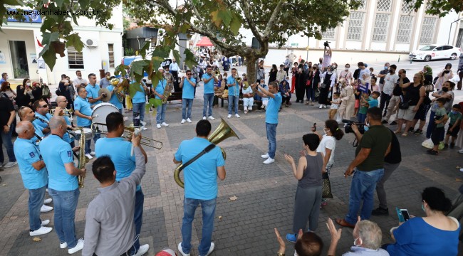 Dikkat! Her an müzik çıkabilir