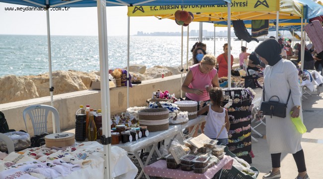 EL SANATLARI USTALARI VE KADIN ÜRETİCİLER BÜYÜKŞEHİR'İN STANTLARINDA BULUŞTU