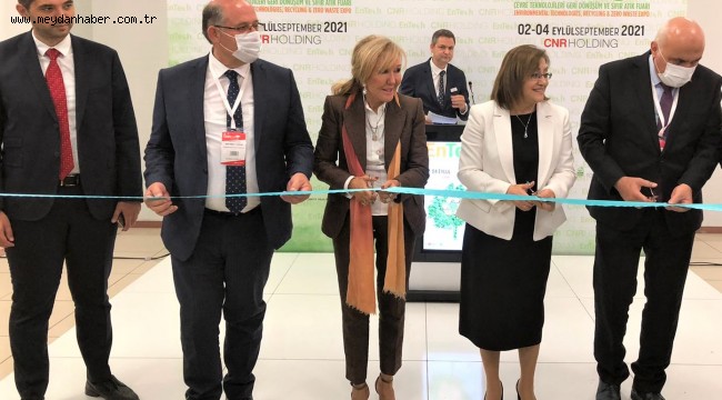 -ENTECH – ÇEVRE TEKNOLOJİLERİ, GERİ DÖNÜŞÜM VE SIFIR ATIK FUARI'NIN RESMİ AÇILIŞ TÖRENİ GERÇEKLEŞTİ