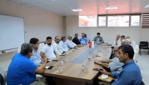 GENEL MÜDÜR POLAT, DEFNE MUHTARLARINI AĞIRLADI