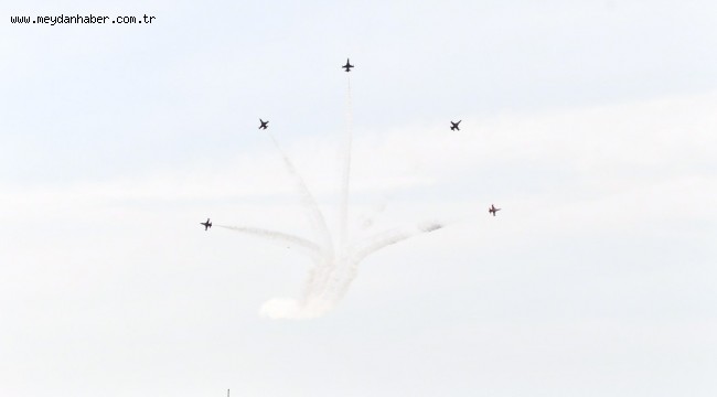 Göklerdeki kurtuluş coşkusu nefes kesti 