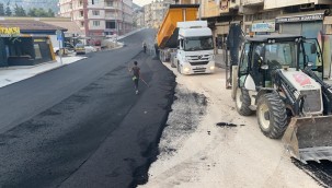 HBB ASFALT SERİMİNE GECE SAATLERİNDE DE DEVAM EDİYOR