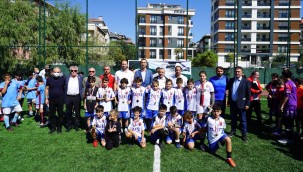 Kartal'da Metin Oktay anısına düzenlenen futbol turnuvası sona erdi