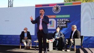 Kartal Kitap Fuarı İkinci Gününde Ünlü Gazetecileri Ağırladı