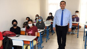 MERSİN BÜYÜKŞEHİR HAZIRLADI, ÖĞRENCİLER KAZANDI