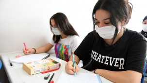 MERSİN BÜYÜKŞEHİR, ÜNİVERSİTELİ GENÇLERİN DE DESTEKÇİSİ