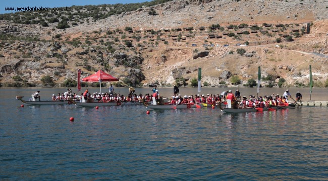 SU SPORLARININ KALBİ RUMKALE'DE ATTI