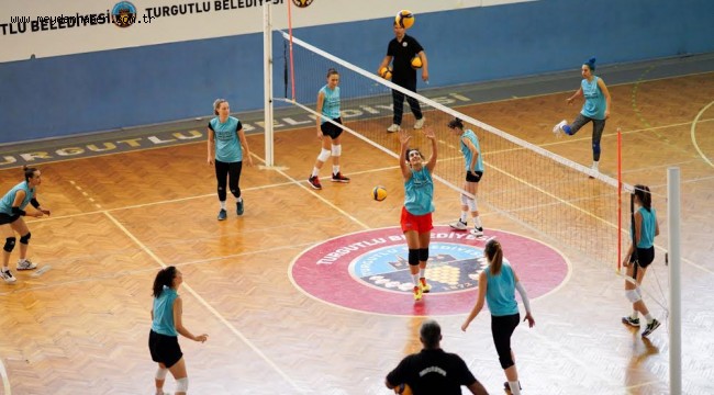 Turgutlu Belediyespor Kadın Voleybol Takımının Fikstürü Belli Oldu: İlk Maç 31 Ekim'de