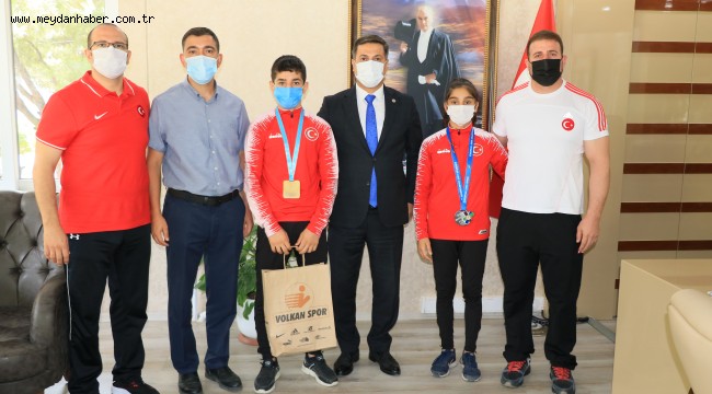 Yunus Öztürkten başarılı milli judoculara ödül