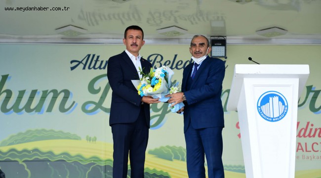 ALTINDAĞ BELEDİYESİ'NDEN ÇİFTÇİYE TOHUM DESTEĞİ