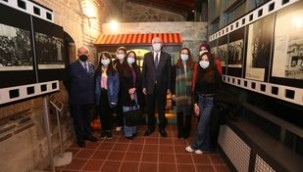 Ata'ya Saygı Fotoğraf Sergisi açıldı